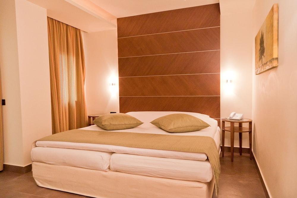 Astros Beach Boutique Hotel Paralio Astros Luaran gambar
